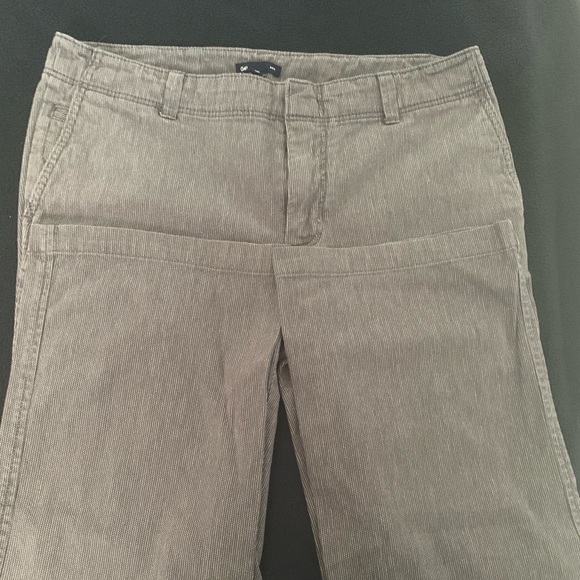 GAP Wide Leg Pants - Picture 3 of 5